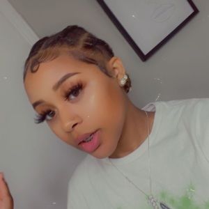 Meet your Posher, Taijah